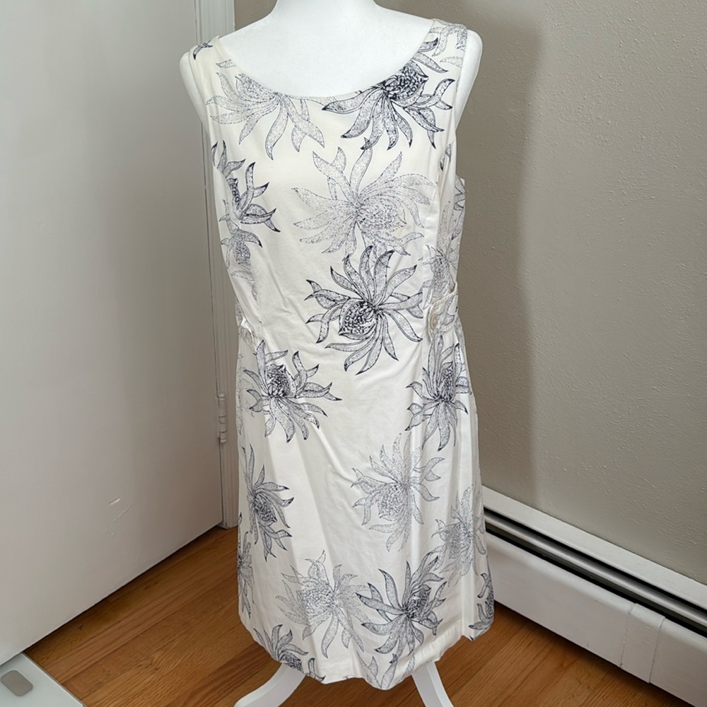 J. McLaughlin dress